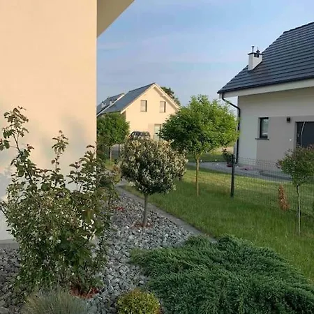 Dom Na Sielskiej 別荘 *