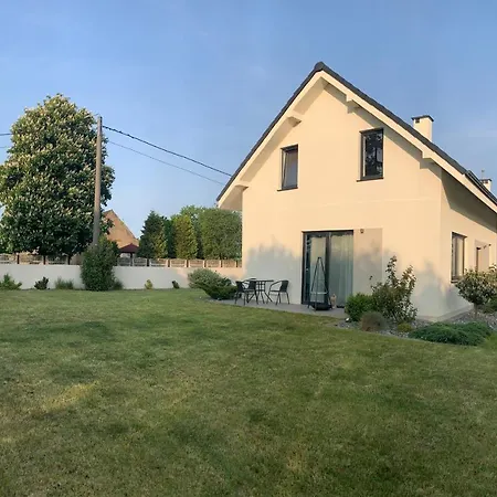 別荘 Dom Na Sielskiej