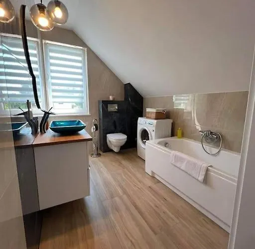 Dom Na Sielskiej Nyaraló Gniewino