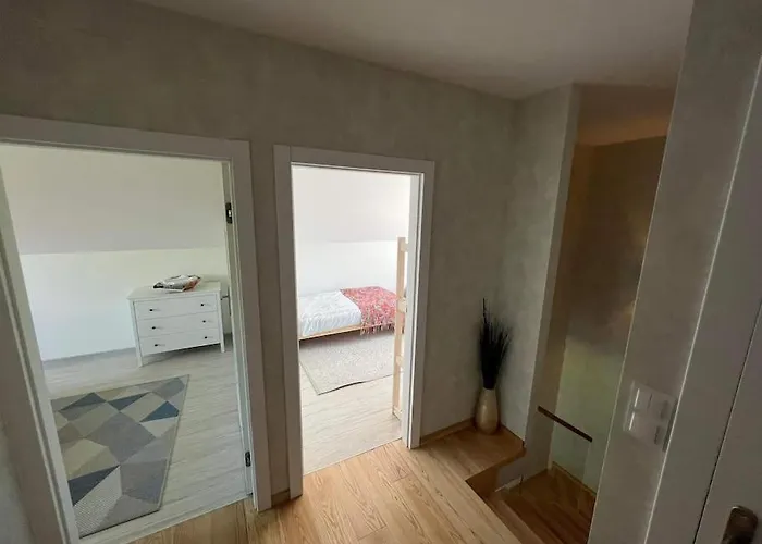 Dom Na Sielskiej Nyaraló Gniewino